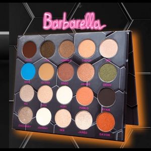 BeeBeauty London Barbarella Eyeshadow Palette